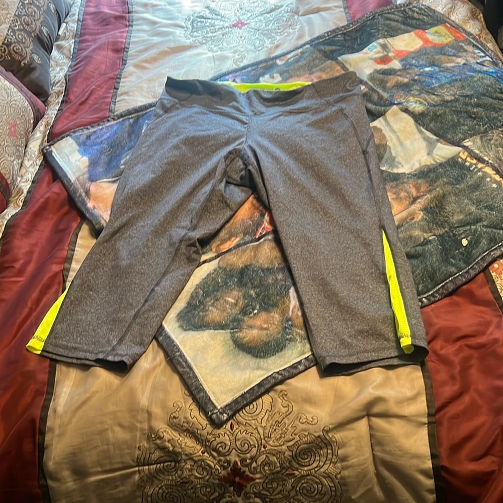 Active Old Navy fitted leggings size XL